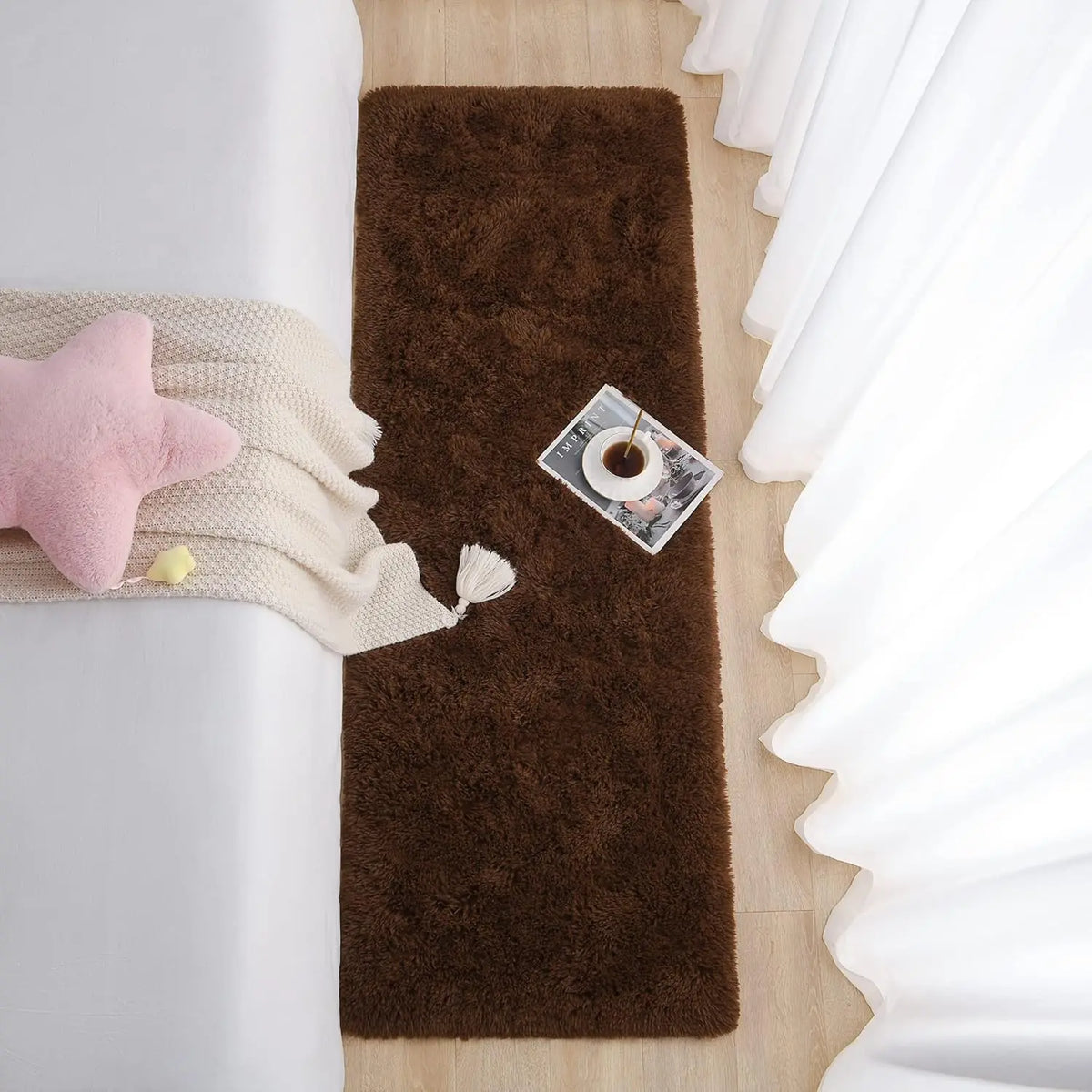 VIKAMA Shaggy Runner Rug Soft Polyester for Bedroom