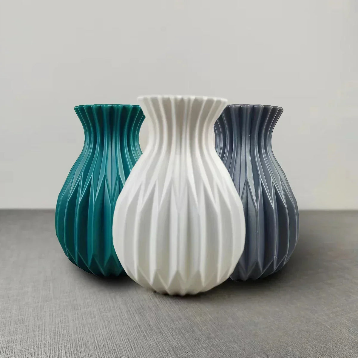 YOCITY Plastic Centerpiece Vase for Modern Decor