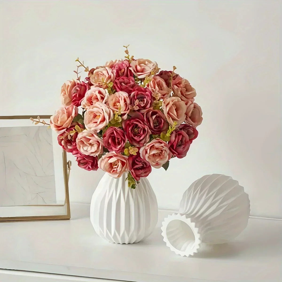YOCITY Plastic Centerpiece Vase for Modern Decor