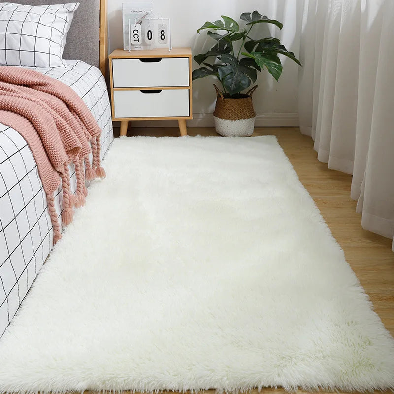 Solid Color Polyester Bedside Blanket for Girls