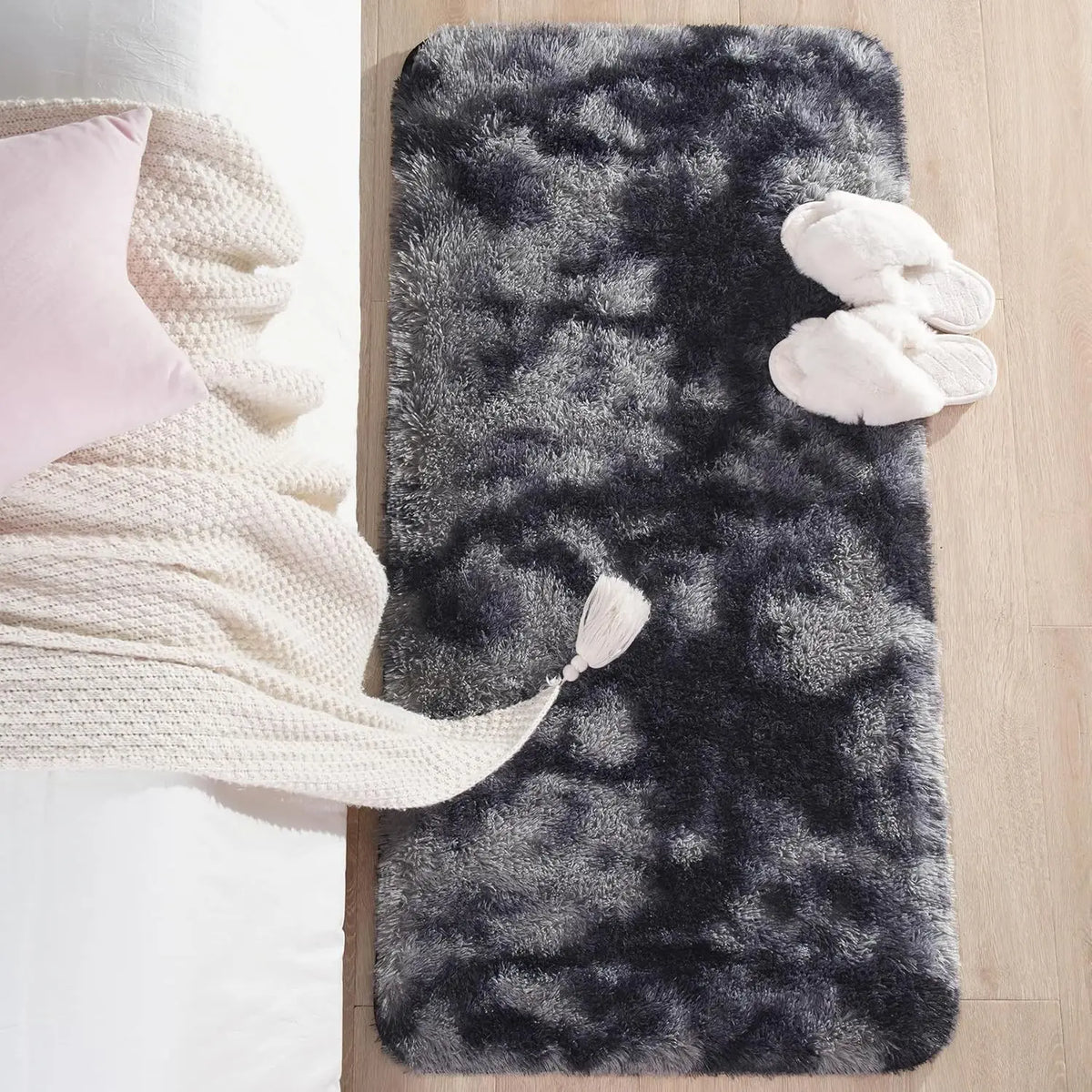 VIKAMA Shaggy Runner Rug Soft Polyester for Bedroom